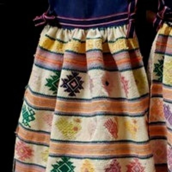 Hanging kitchen towel dress
